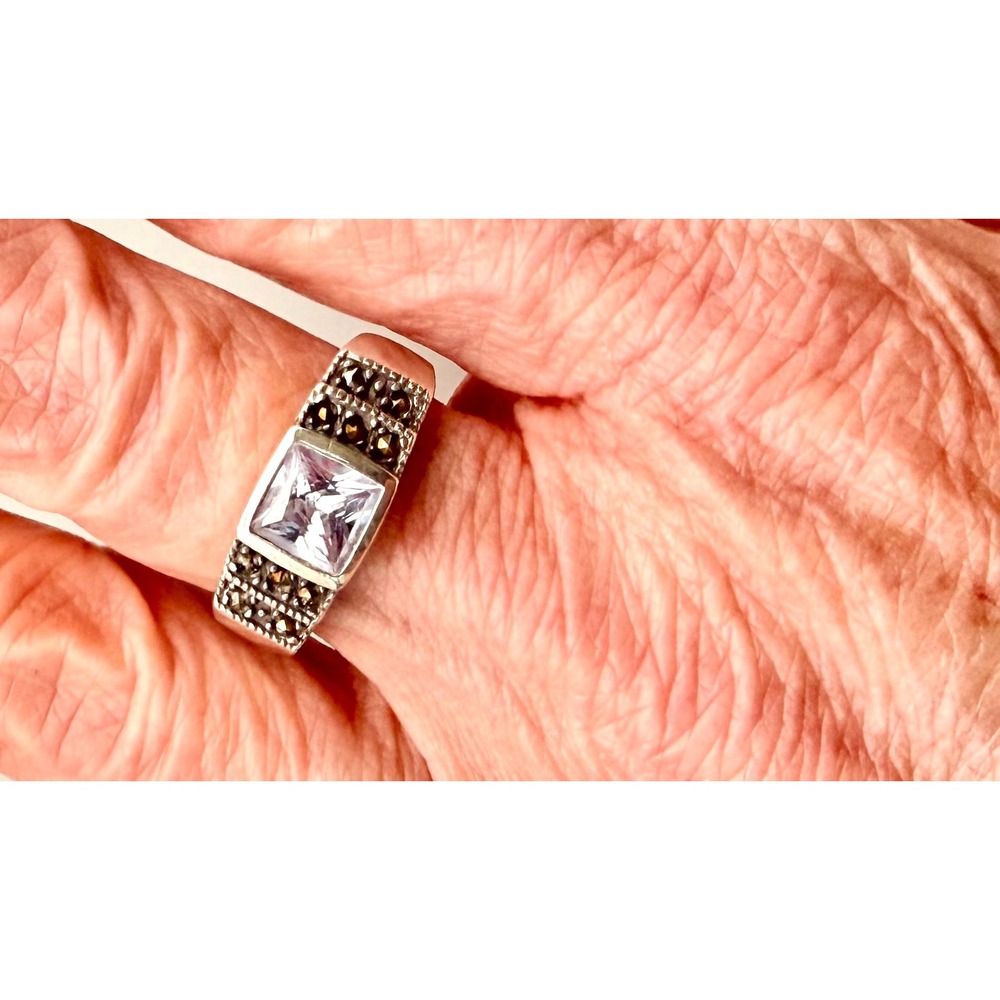 925 Sterling Silver Princess Cut Lavender CZ Marcasite Style Ring Sz 7.5